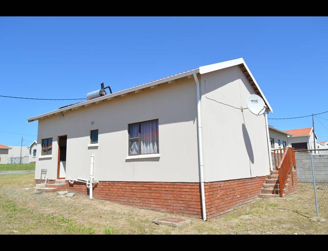 3 BEDROOM HOUSE FOR SALE IN GRACELAND